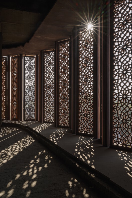 Museum of Meenakari Heritage & Flagship Store / Studio Lotus - Image 5 of 23