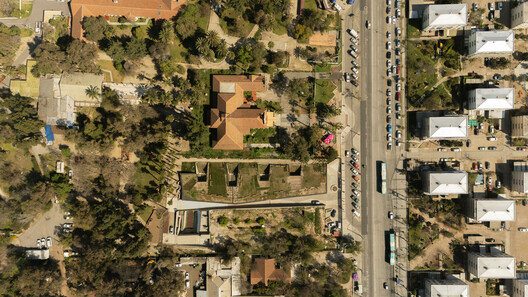 Biblioteca Municipal de Pudahuel / Matías Córdoba y Claudio Iglesias - Imagen 18 de 51