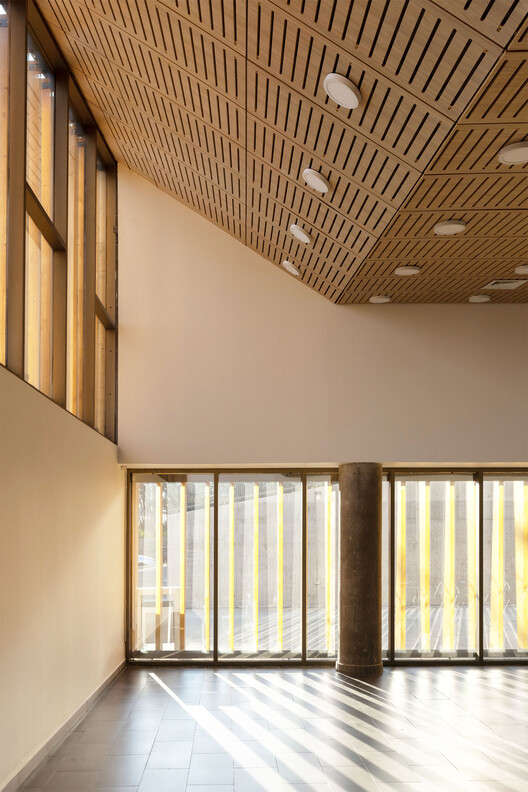 Biblioteca Municipal de Pudahuel / Matías Córdoba y Claudio Iglesias - Imagen 17 de 51