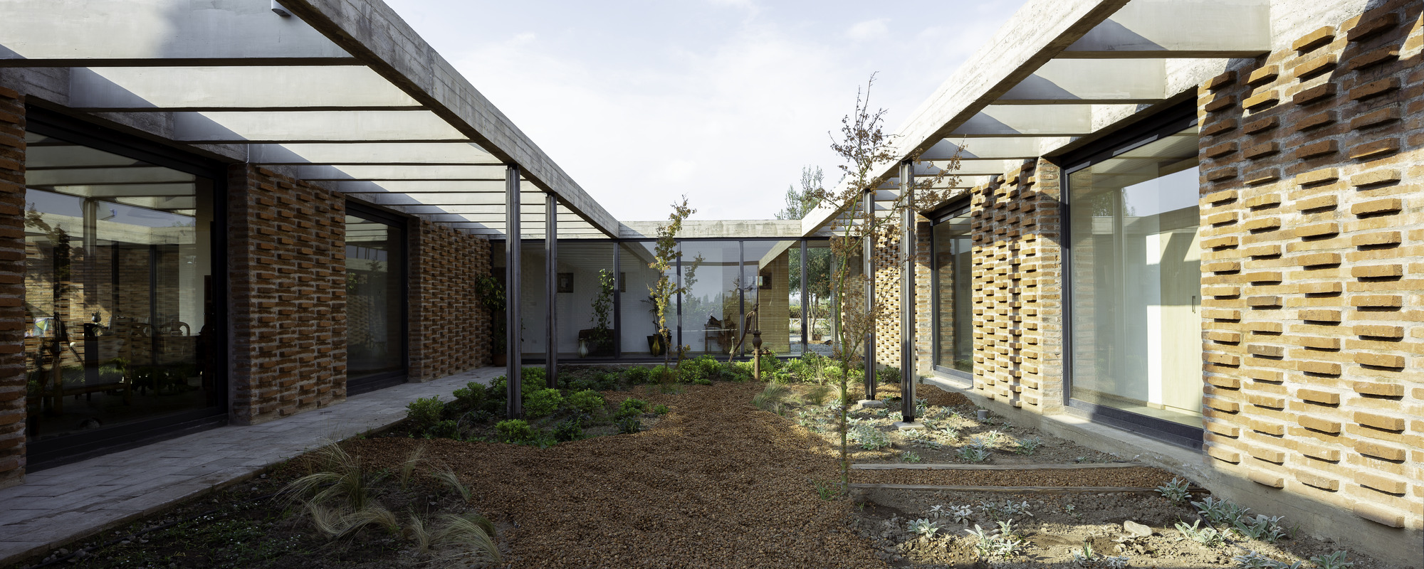 Galería de Casa 3 patios / Urzúa Soler Arquitectos - 12