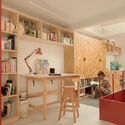 Taller Estudio Daniela Riquelme / AMASA Estudio - Fotografía interior, Armarios, Madera, Estanterías, Iluminación, Sillas