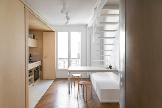 Moscou 公寓 / minuit architectes - 室内图, 木头, 门, 椅子