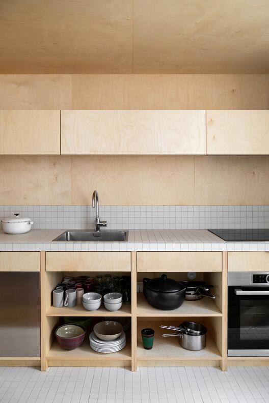 Moscou 公寓 / minuit architectes - 室内图, 厨房, 木头, 台面