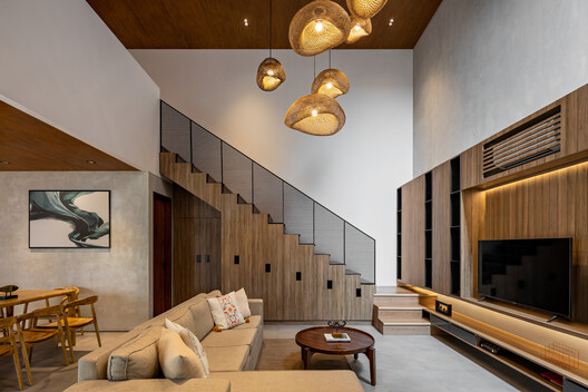 VVVhisper House / Atelier Bertiga VVVhisper House / Atelier Bertiga - Interior Photography, Living Room, Wood, Lighting, Chair