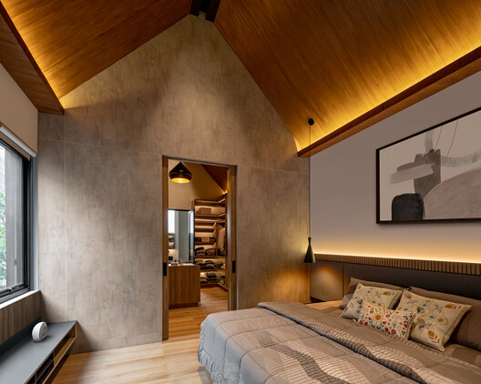 VVVhisper House / Atelier Bertiga VVVhisper House / Atelier Bertiga - Interior Photography, Bedroom, Wood, Bed, Lighting