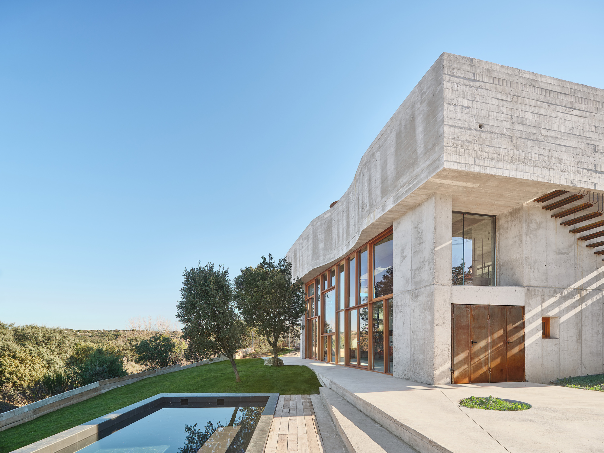 Galeria de Casa Roble / MUKA Arquitectura 9