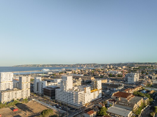 Alpha XXL Mediterranean Mixed Block / Rémy MARCIANO architecte Alpha XXL Mediterranean Mixed Block / Rémy MARCIANO architecte - Exterior Photography, Cityscape, Aerial View Photography