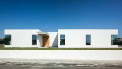 Casa CS / WALAA + Jorge Gonzalez