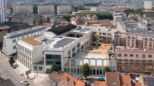 Egied Van Broeckhoven School / B2Ai Egied Van Broeckhoven School / B2Ai - Exterior Photography