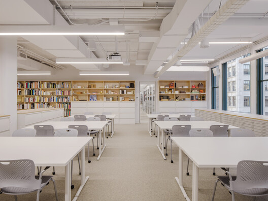 School of the Art Institute of Chicago Flaxman Library Renovation / Kwong Von Glinow - Interior Photography, Dining room, Table, Shelving, Chair