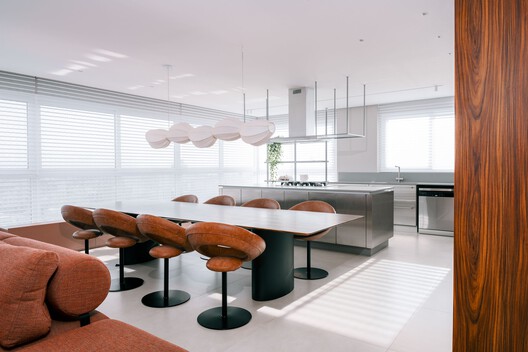Apartamento Palermo / Matte arquitetura Apartamento Palermo / Matte arquitetura - Fotografia de Interiores, Madeira, Mesa, Iluminação, Cadeira, Vidro