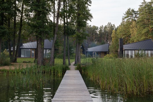 Konga Village / Masahiro Katsume + Mette Fredskild Konga Village / Masahiro Katsume + Mette Fredskild - Exterior Photography, Garden