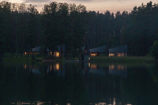 Konga Village / Masahiro Katsume + Mette Fredskild Konga Village / Masahiro Katsume + Mette Fredskild - Image 7 of 33