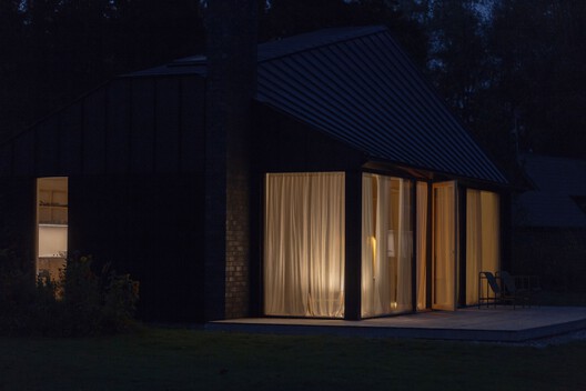 Konga Village / Masahiro Katsume + Mette Fredskild Konga Village / Masahiro Katsume + Mette Fredskild - Image 22 of 33