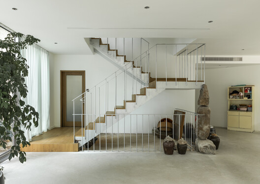 Zheng House / FAR WORKSHOP - Interior Photography, Stairs, Wood, Handrail