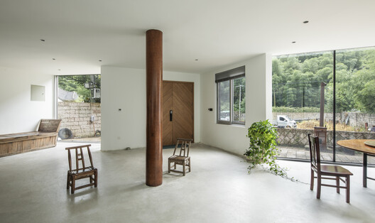 Zheng House / FAR WORKSHOP - Interior Photography, Wood, Concrete, Chair