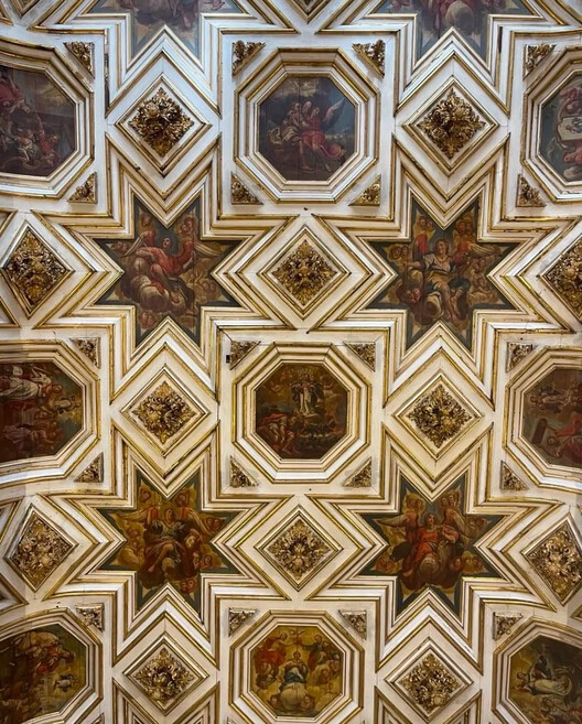 O significado histórico do forro da Igreja de São Francisco de Assis em Salvador e os desafios de preservação do patrimônio cultural - Imagem 9 de 9