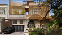 Lumintu House / Realrich Architecture Workshop