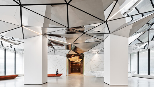 Parinee I Lobby / Studio Symbiosis - Image 8 of 17