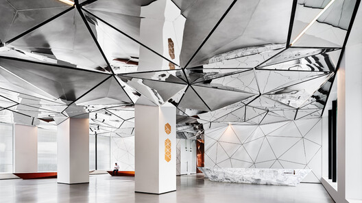 Parinee I Lobby / Studio Symbiosis - Image 7 of 17