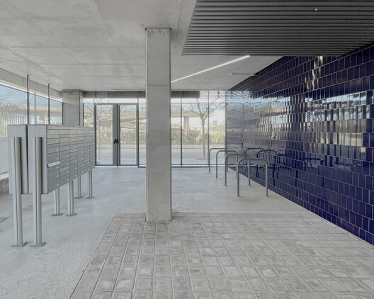 184 Social Housing Tower / MCBAD architecture&urban design - Image 9 of 22