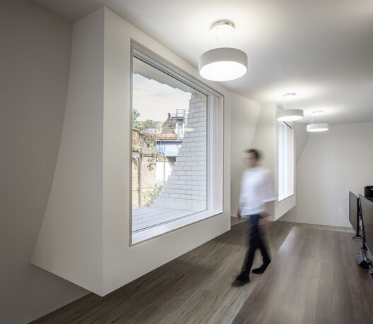 The Scoop  Oficinas / Corstorphine & Wright - Fotografía interior, Vidrio