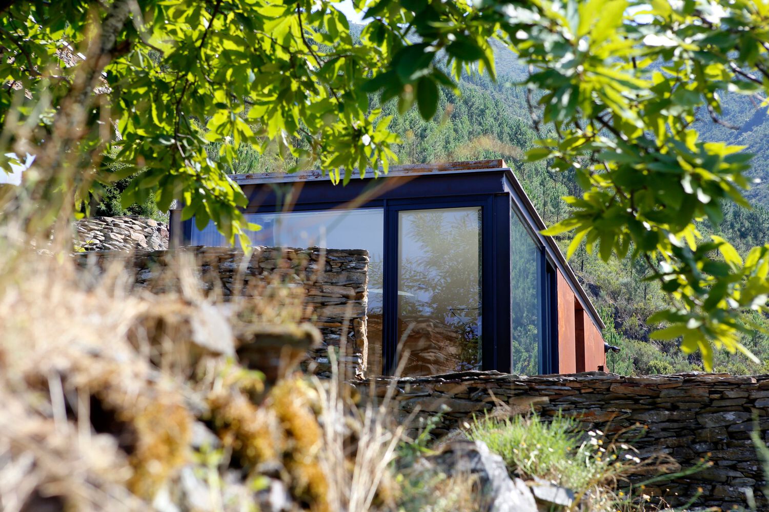 Pousada Tryhouse / tini - Imagem 4 de 20