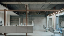 qiyu Hair Salon / FATHOM