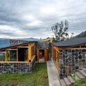 Residential Architecture in Ecuador: 8 Contemporary House Projects That Respect Their Natural Surroundings - Image 1 of 4