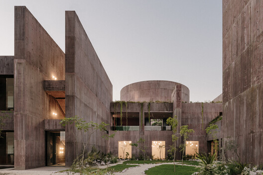 ArchDaily’s Readers Select Who Should Win the 2025 Pritzker Prize - Image 5 of 11