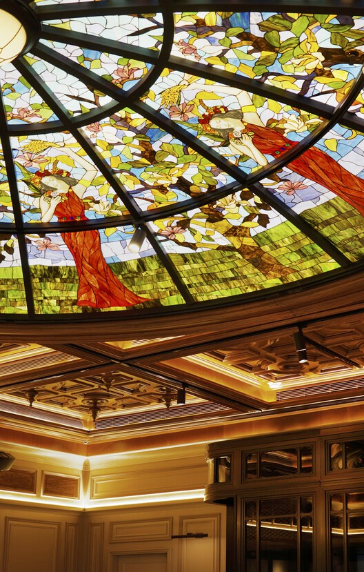 Landau's Restaurant / Zanghellini & Holt Associates - Image 10 of 17