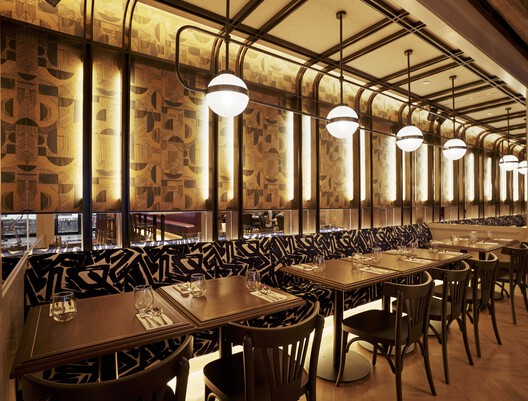 Landau's Restaurant / Zanghellini & Holt Associates - Interior Photography, Dining room, Chair