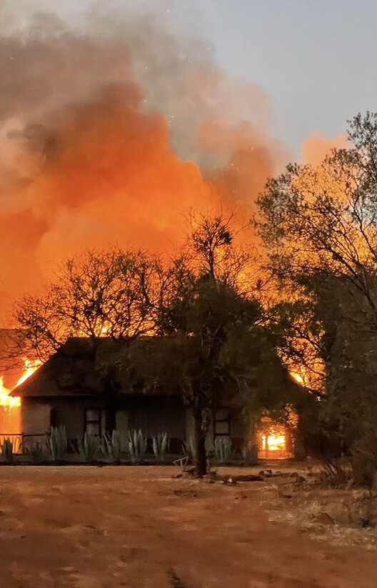 Rustenburg Farm / Nadine Engelbrecht Architect Rustenburg Farm / Nadine Engelbrecht Architect - Image 35 of 37