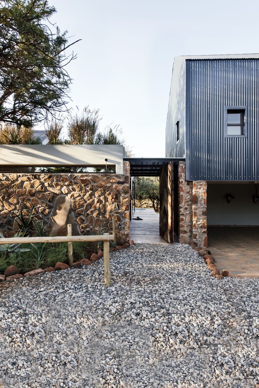 Rustenburg Farm / Nadine Engelbrecht Architect Rustenburg Farm / Nadine Engelbrecht Architect - Exterior Photography
