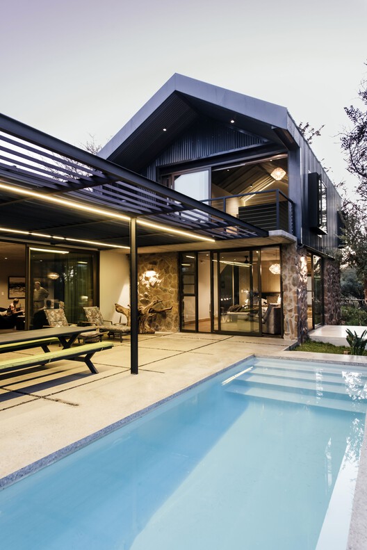 Rustenburg Farm / Nadine Engelbrecht Architect Rustenburg Farm / Nadine Engelbrecht Architect - Image 29 of 37