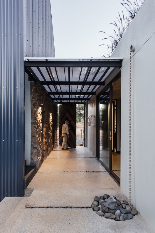 Rustenburg Farm / Nadine Engelbrecht Architect Rustenburg Farm / Nadine Engelbrecht Architect - Interior Photography, Concrete