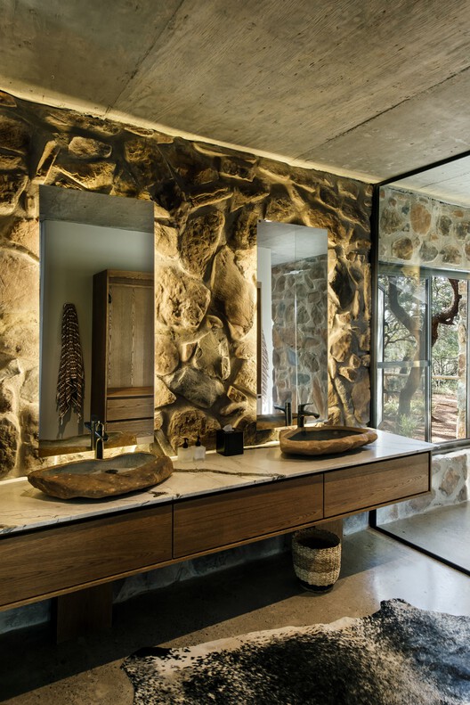 Rustenburg Farm / Nadine Engelbrecht Architect Rustenburg Farm / Nadine Engelbrecht Architect - Image 19 of 37