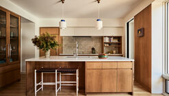 Park Slope Neo-Tudor House / The Brooklyn Studio