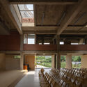Centro Cultural Qingshan / MOMENTUM Architects - Fotografia de Interiores, Sala de Jantar, Madeira, Concreto, Viga