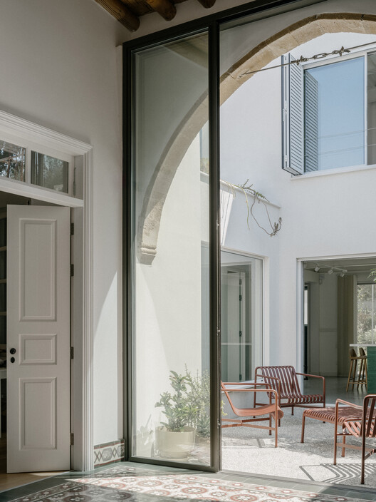 Kaimakli Residence / Anastasiou Misseri - Interior Photography, Arch, Glass