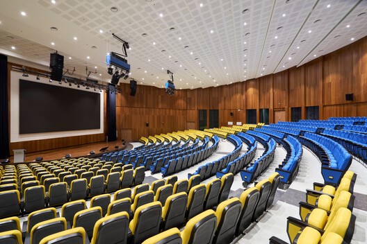 Lecture Hall Complex, IIT Hyderabad / CCBA Designs - Interior Photography, Chair