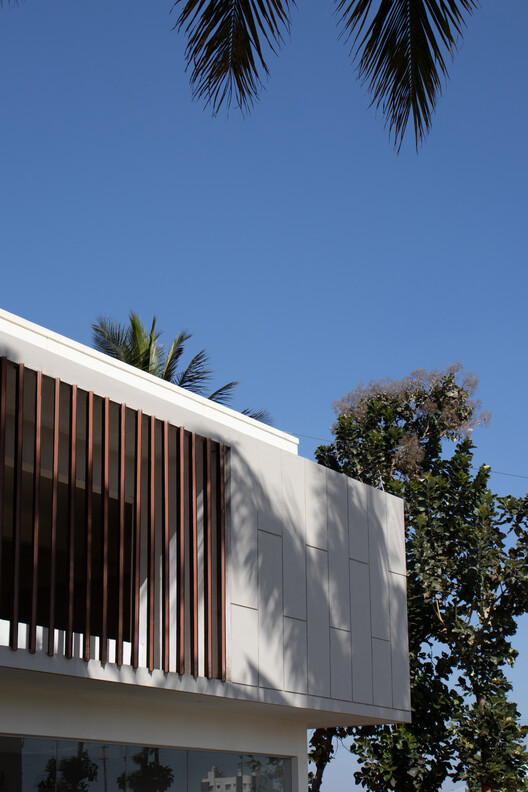 Millennium World School Hassan / Roadhouse Architects Millennium World School Hassan / Roadhouse Architects - Exterior Photography, Facade, Balcony