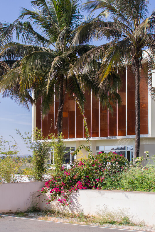 Millennium World School Hassan / Roadhouse Architects - Image 9 of 33