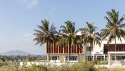 Millennium World School Hassan  / Roadhouse Architects