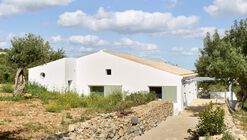 Casa Agostos / Estudio ODS