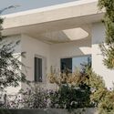 Makries Mires Residence / Anastasiou Misseri - Houses