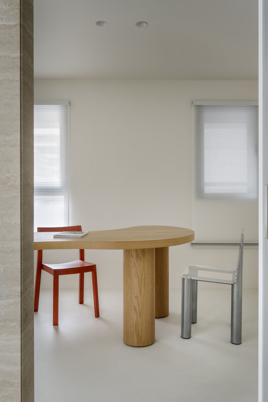 In Between Micro Flow Space Residence / Degree Design - Interior Photography, Wood, Chair