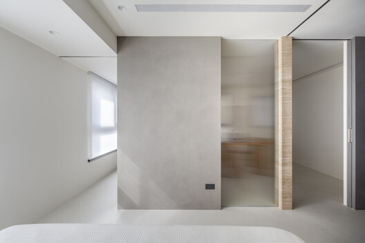 In Between Micro Flow Space Residence / Degree Design - Interior Photography, Wood, Concrete