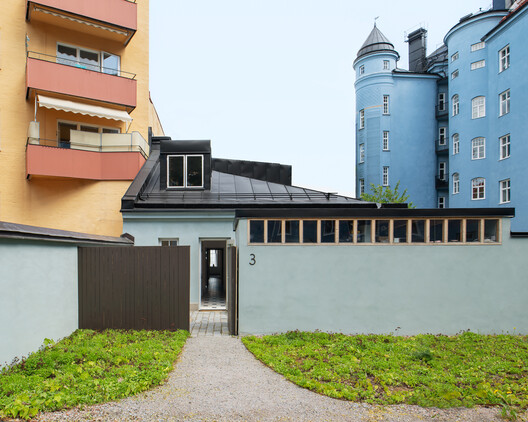 Casa Pátio em Uppsala / Jägnefält Milton - Fotografia de Exterior