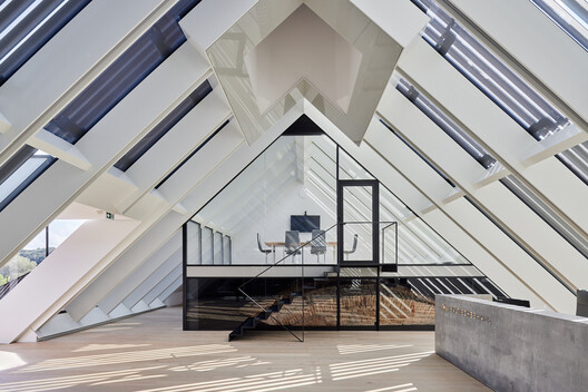 Boksto Skveras Mixed-Use Center / Studio Seilern Architects - Image 5 of 33